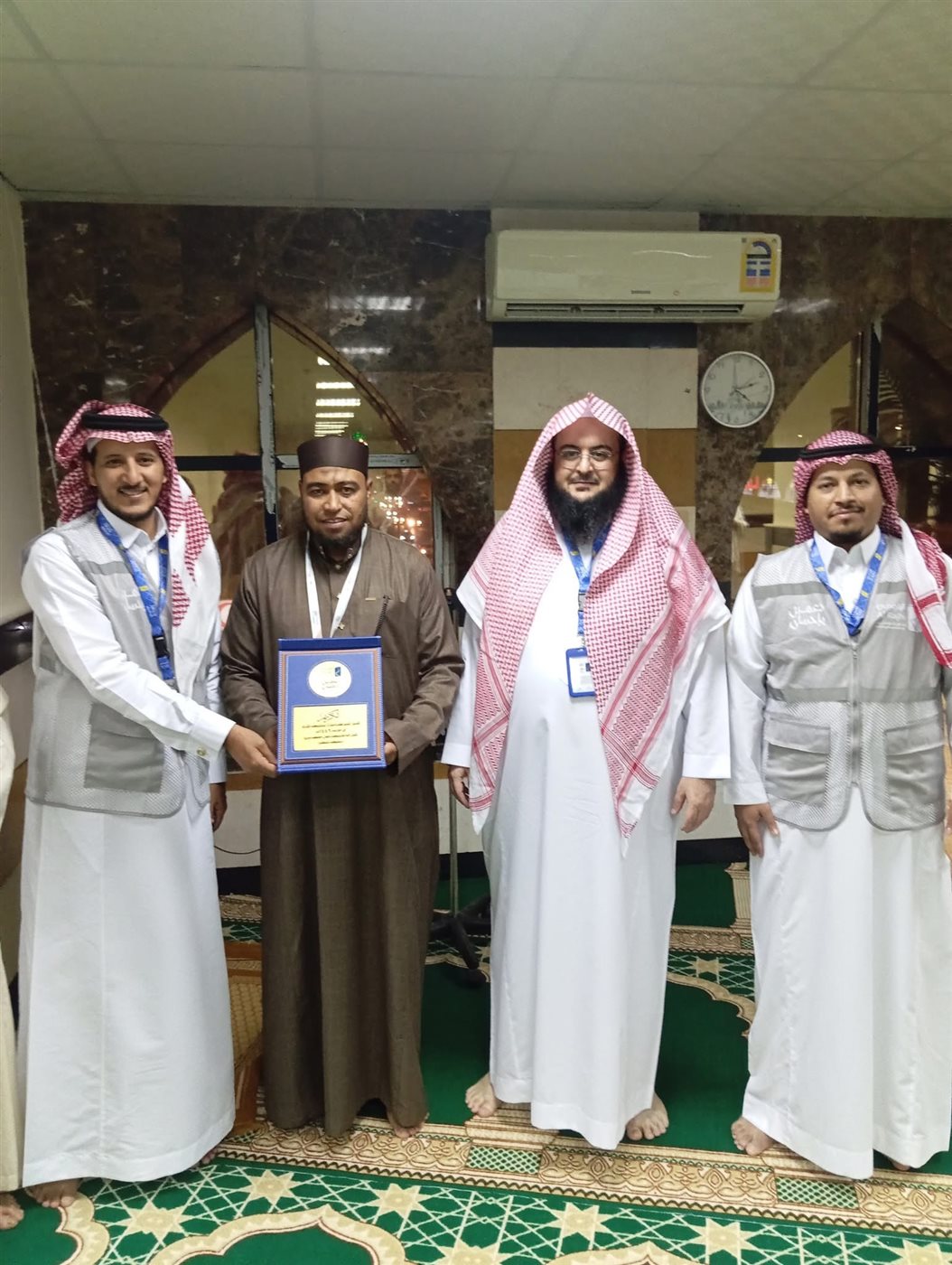 فوز مواطن من الاقصر بجائزة اعزب الاصوات بالسعودية