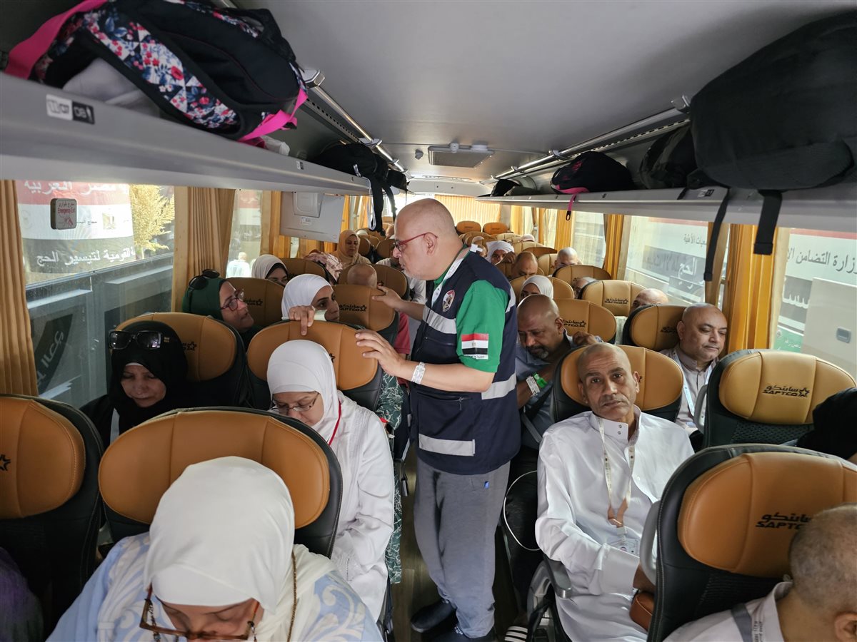  رمي الجمرات في أول أيام التشريق