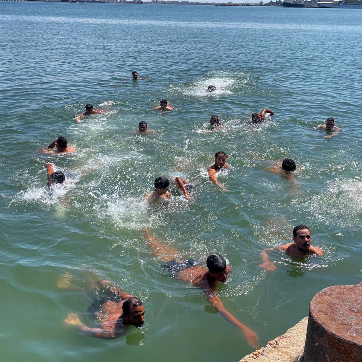 دورات تدريبية لإنقاذ الغرق