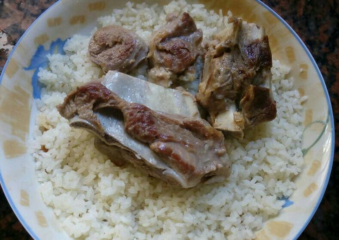 صلصة الفتة البيضاء