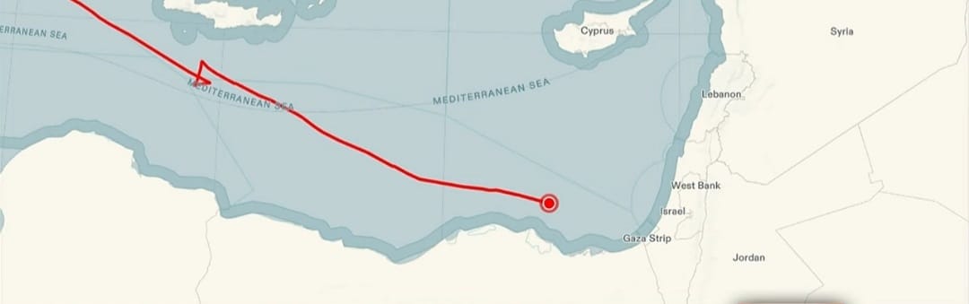 موقع سفينة المساعدات مادلين