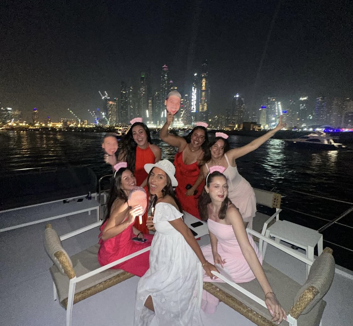 بعد احتفالها بالحنة.. من هي خطيبة حفيد الزعيم عادل إمام 