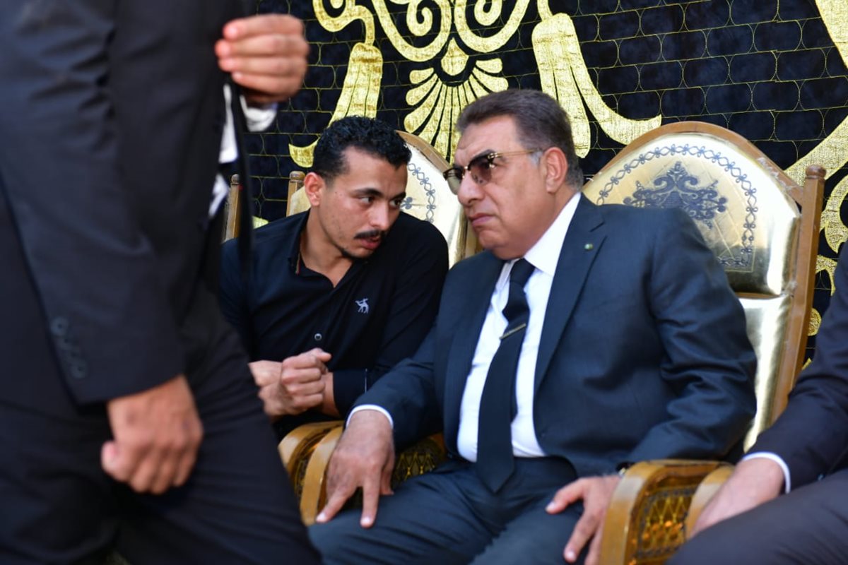 محافظ الدقهلية ونجل الفقيد