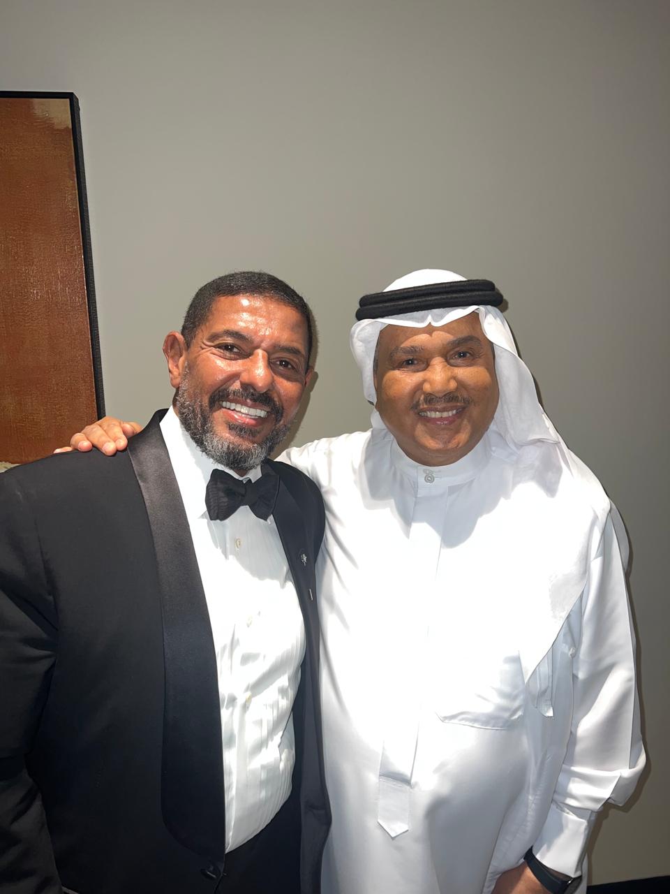 محمد عبده والمايستروا هاني فرحات يتألقان في حفلين بالسعودية وكوكاكولا أرينا دبي 