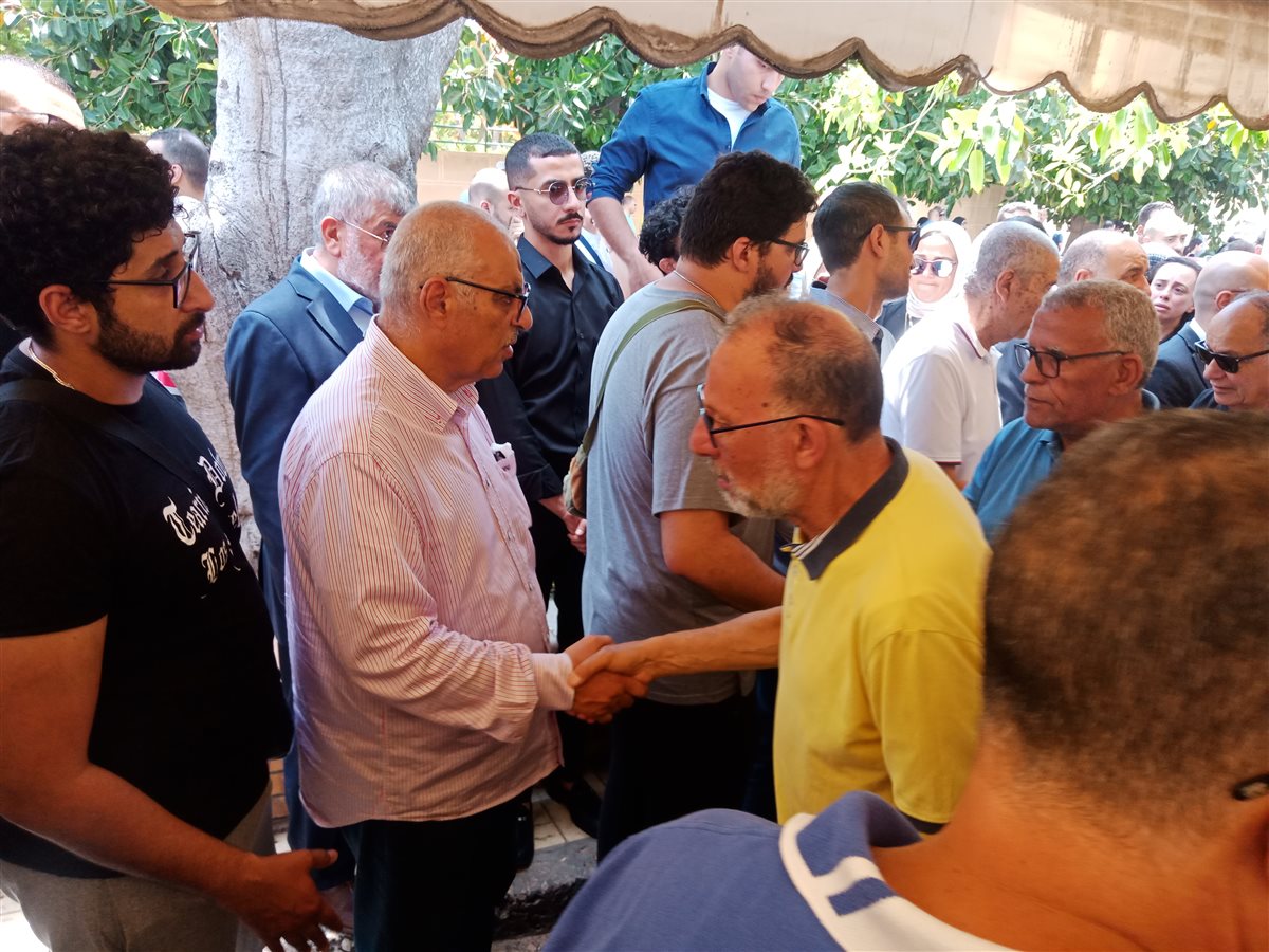 تشيع جثمان أدهم صالح 