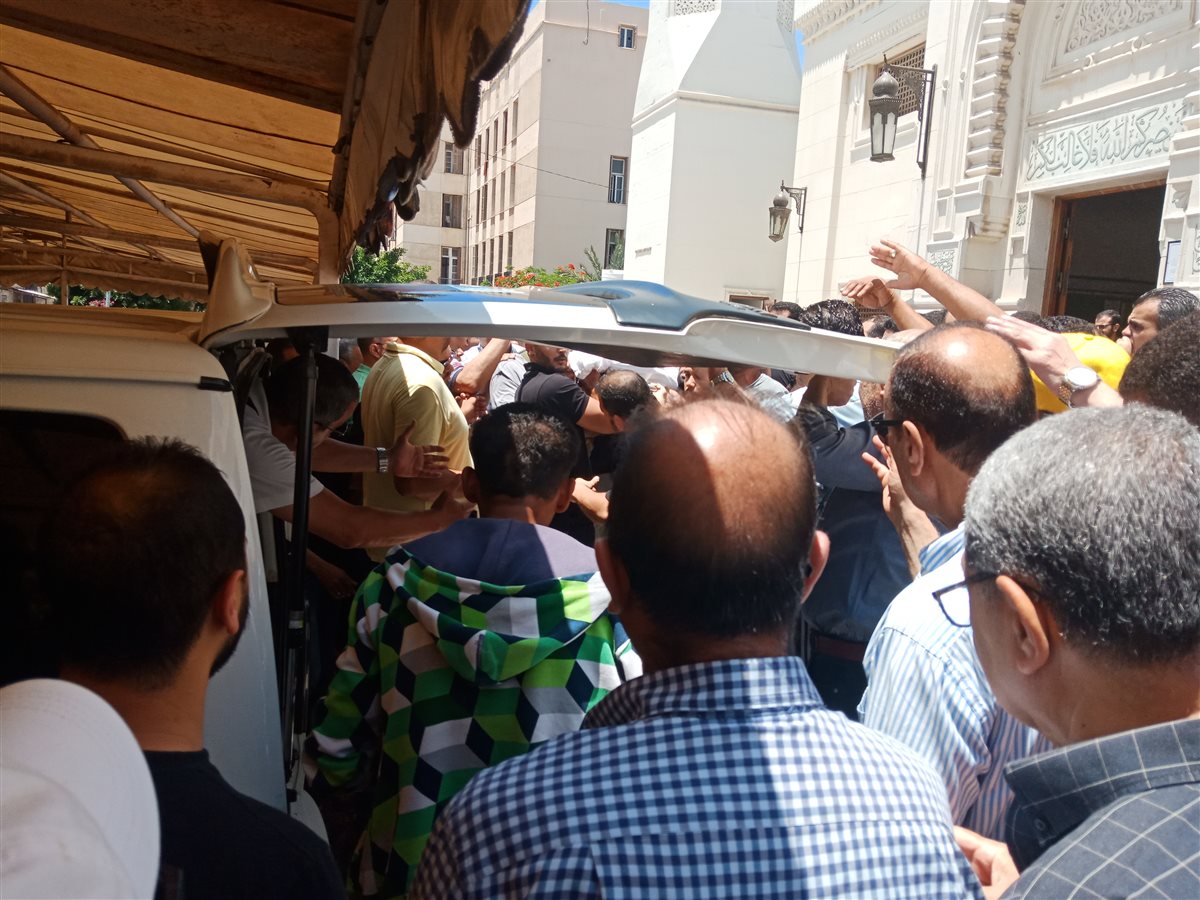 تشيع جثمان أدهم صالح 