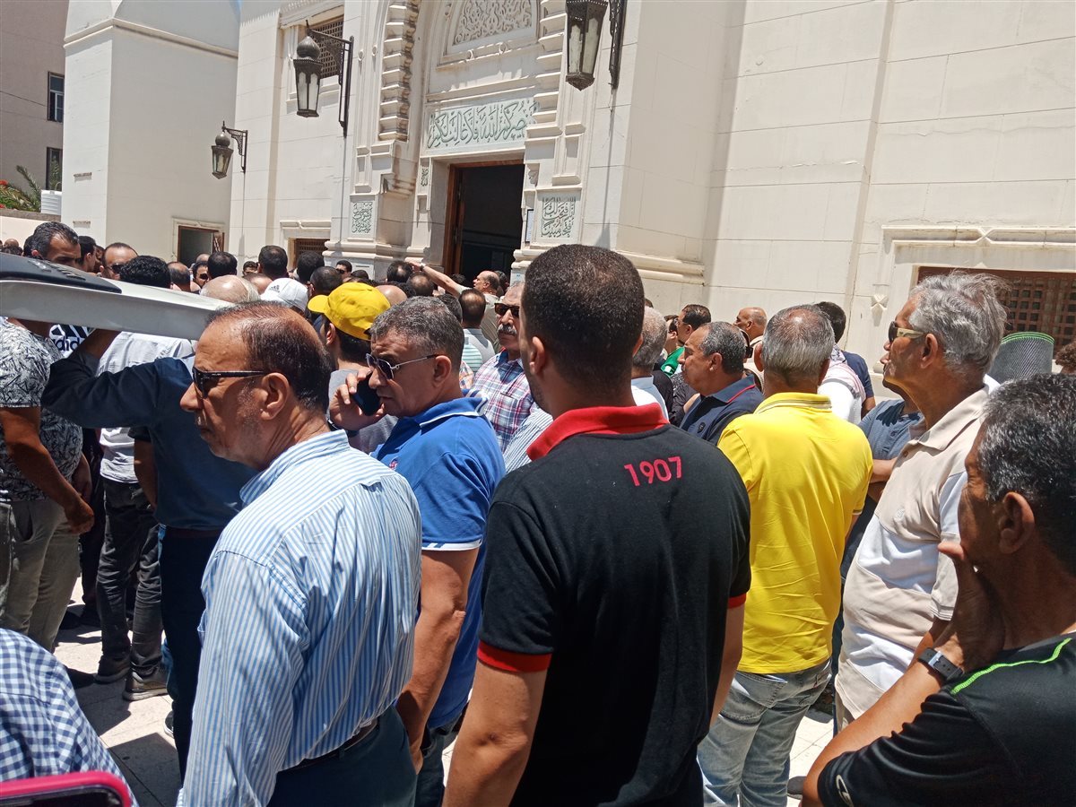 تشيع جثمان أدهم صالح 