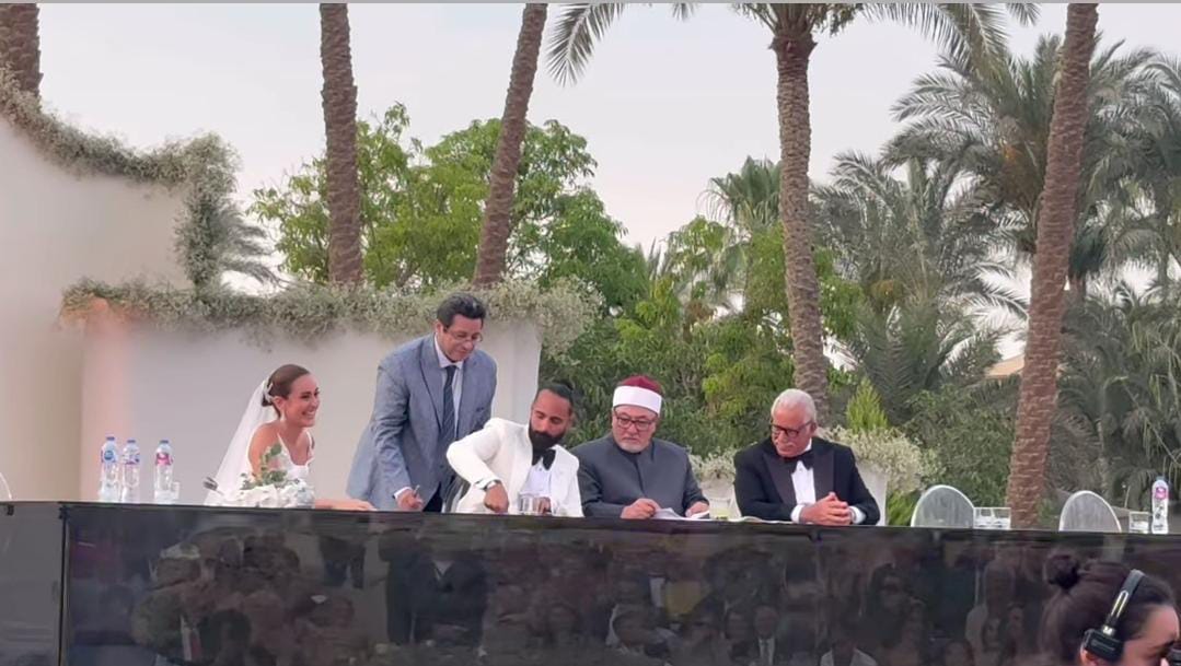 عقد قران وزفاف أمينة خليل وأحمد زعتر في مصر
