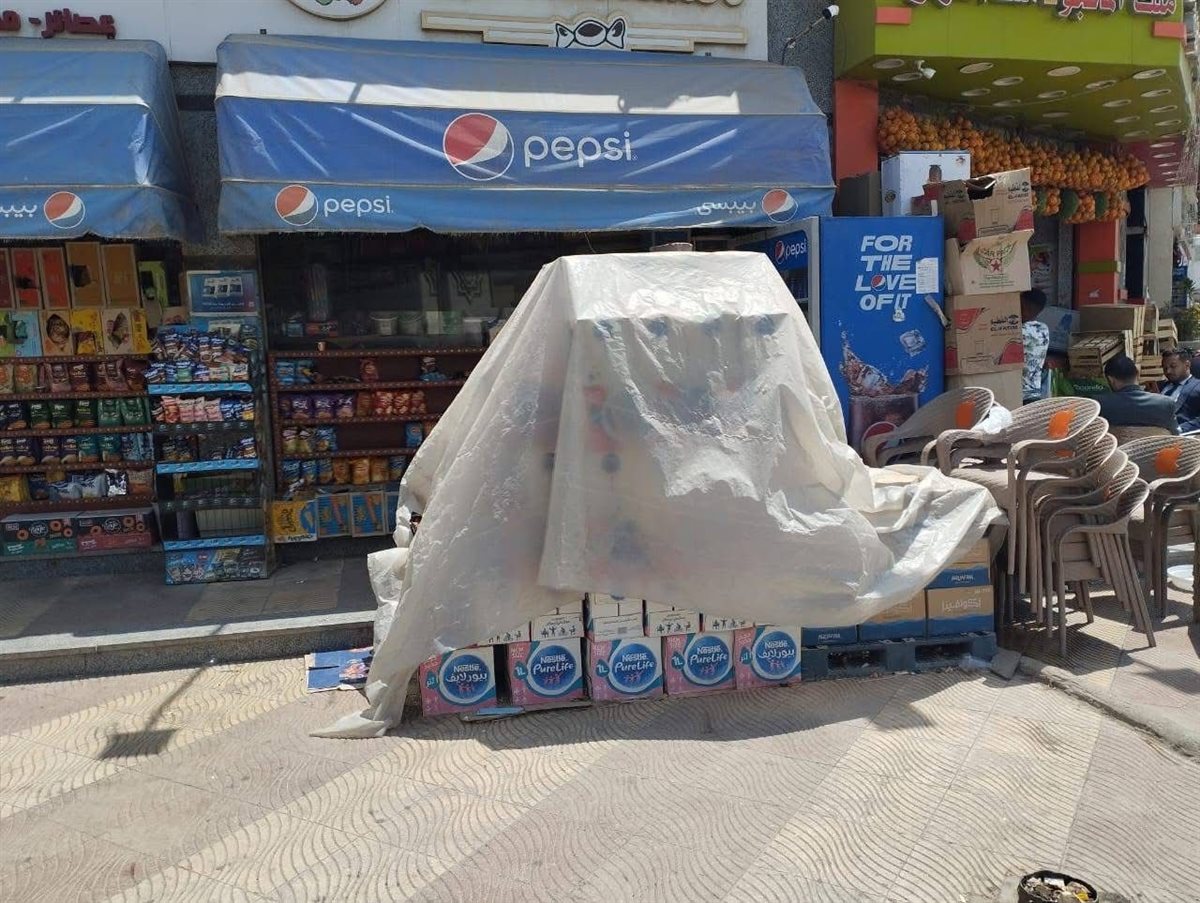 محافظة القاهرة تشّن حملة مكبرة لغلق وتشميع عدد من المحال المخالفة