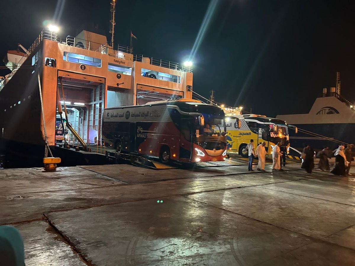 عودة أول أفواج الحج البري 