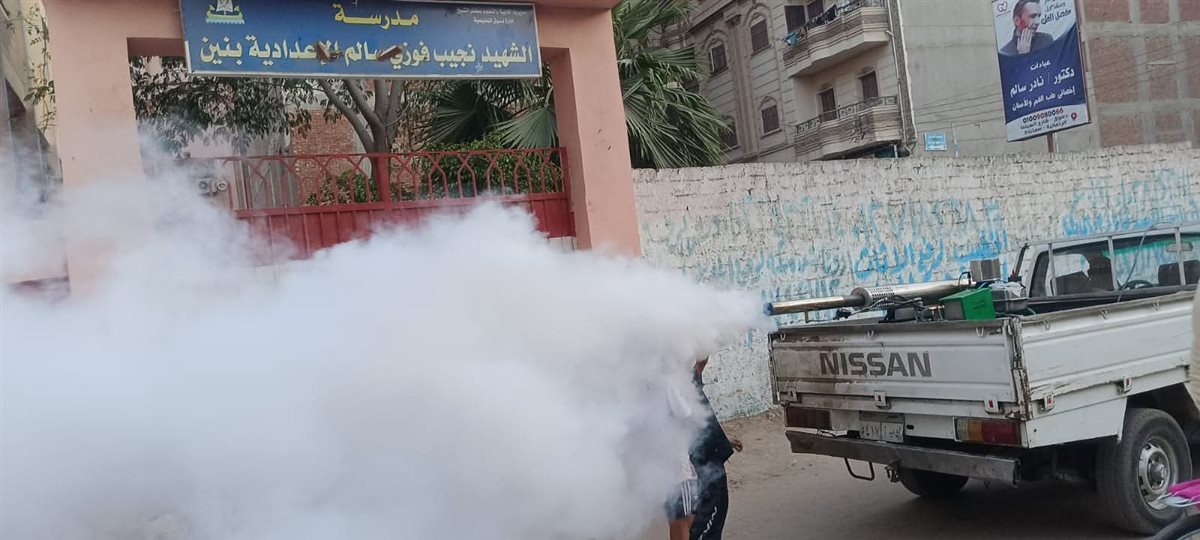 تطهير وتعقيم لجان امتحانات الثانويه