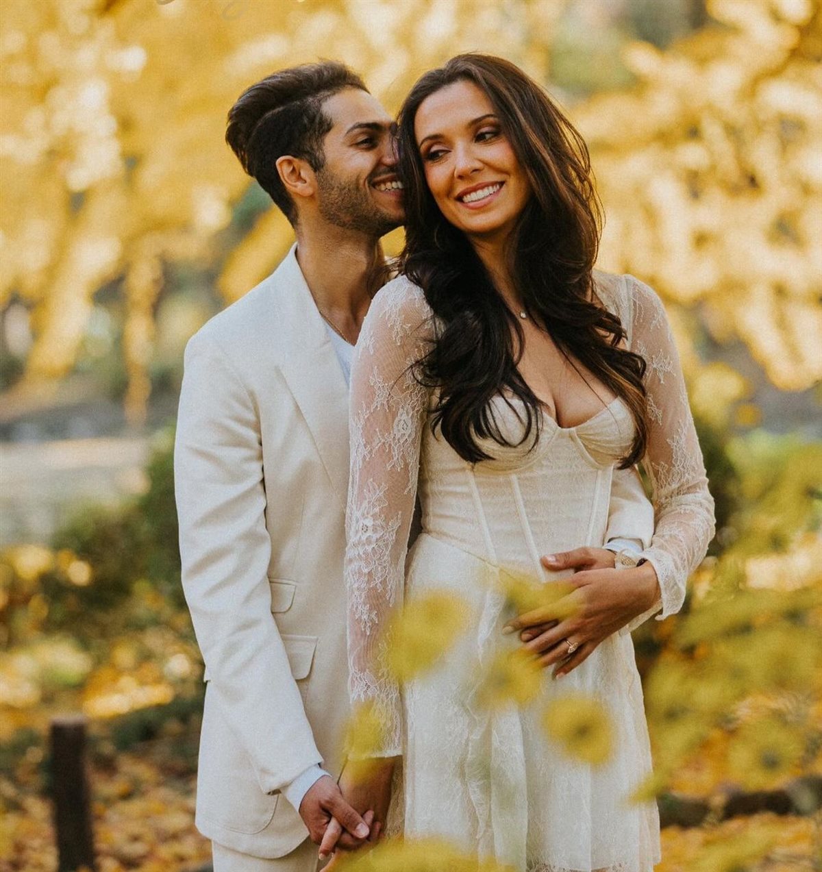 هنحتفل بيه 3 مرات.. مينا مسعود يكشف تفاصيل حفل زفافه على الهندية إميلي شاه