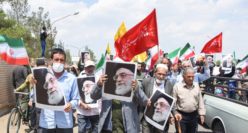 مسيرات دعم القيادة في إيران 