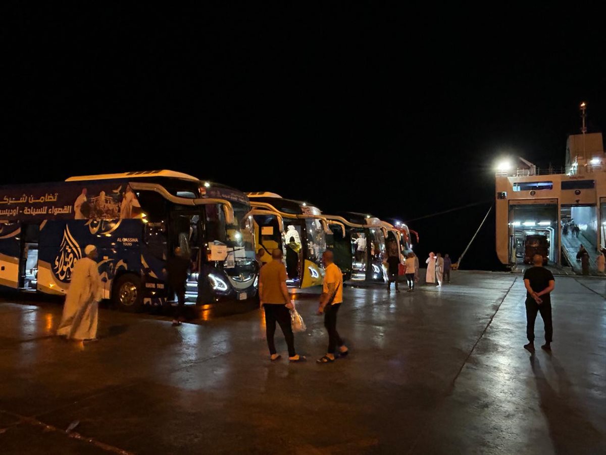 وصول الحجاج إلى ميناء نويبع 