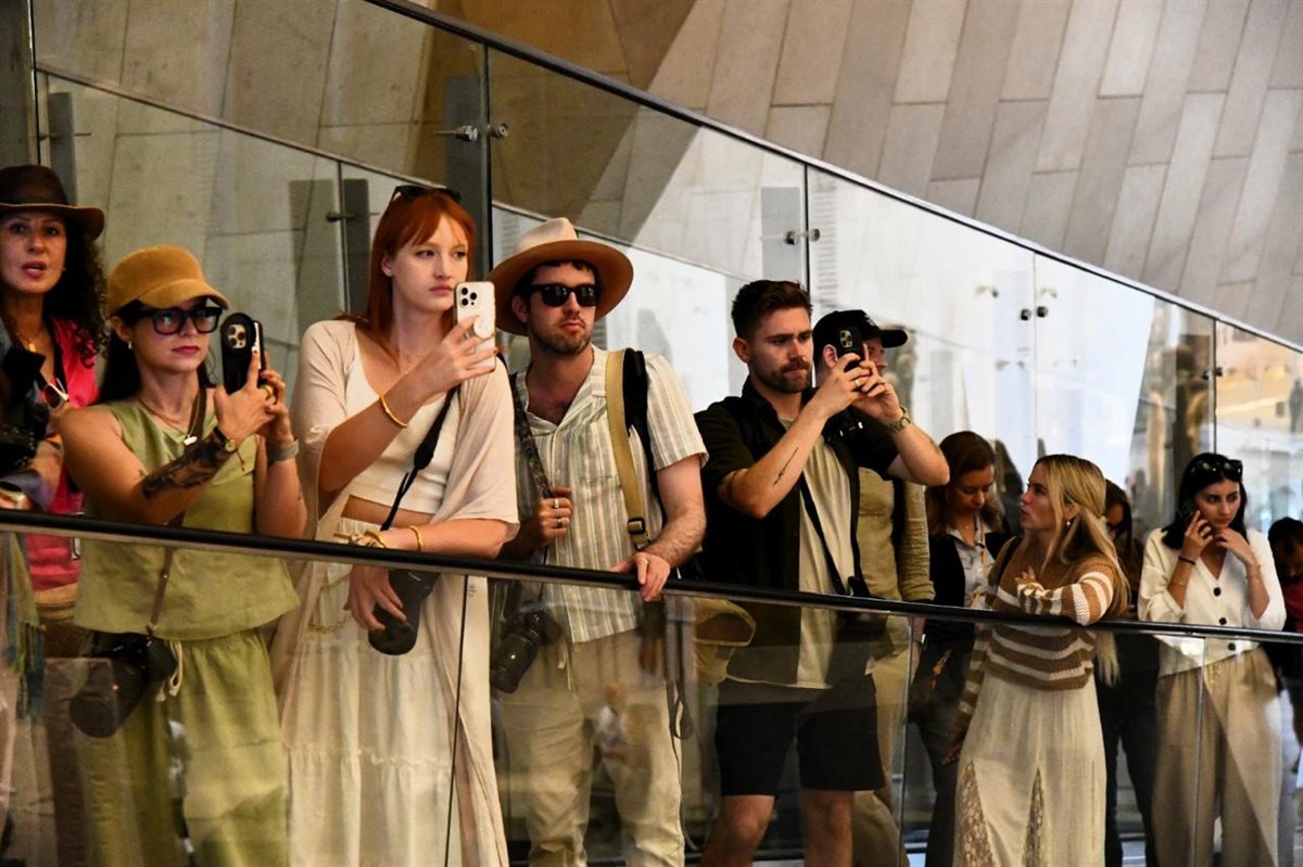 وفد من المؤثرين الأمريكان في المتحف المصري الكبير 