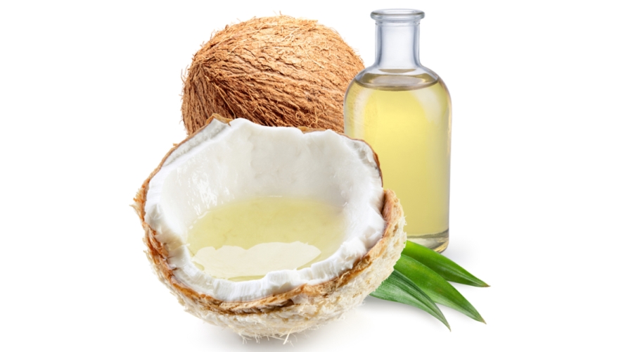 فوائد تناول زيت جوز الهند يوميًا للبشرة والصحة