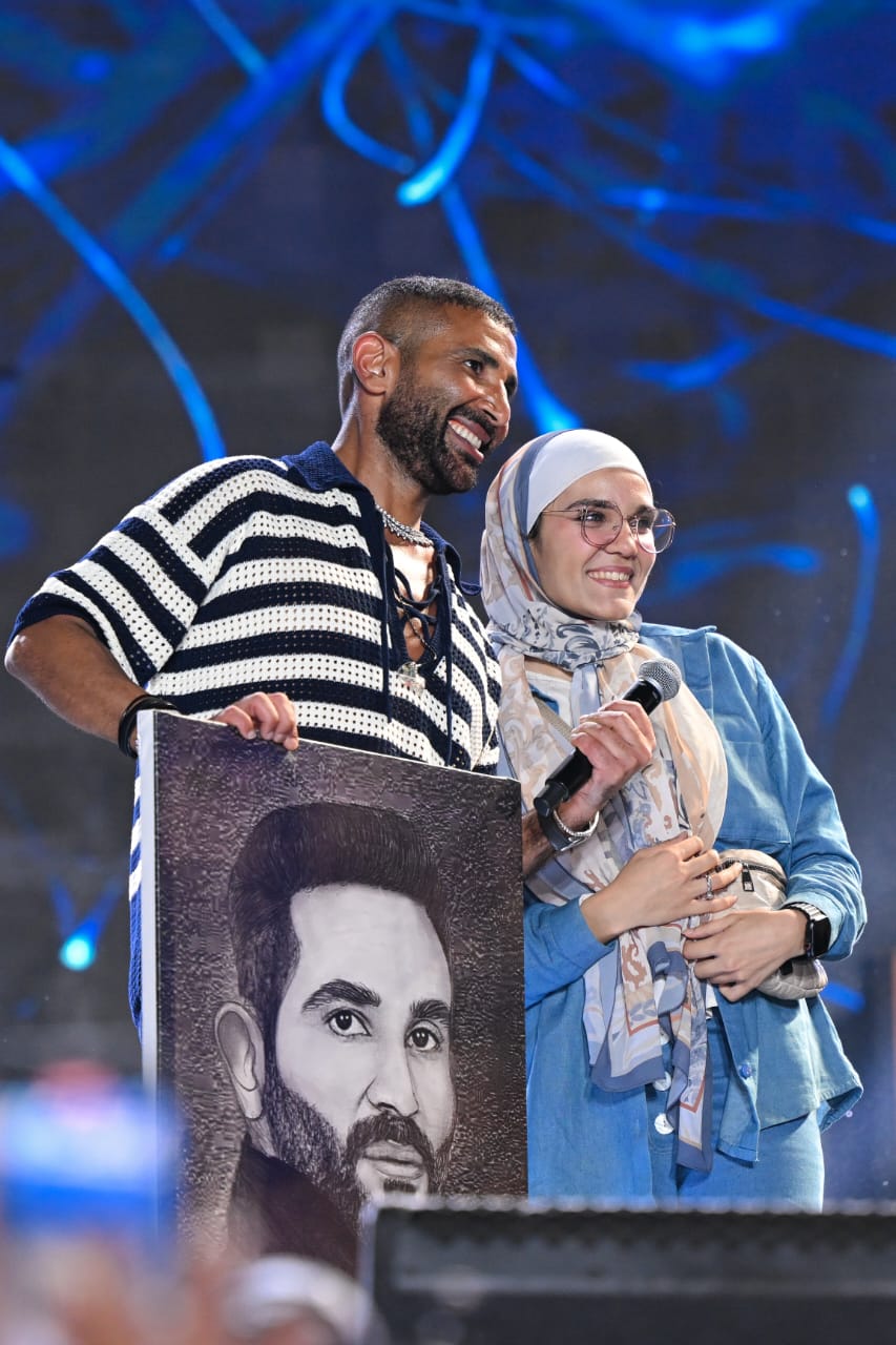 حفل أحمد سعد في نادي الشمس 