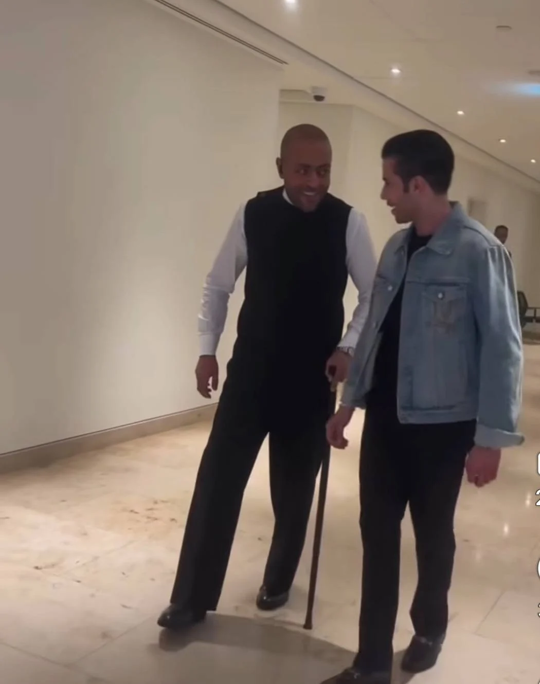 تامر عاشور بحفل الكويت أمس