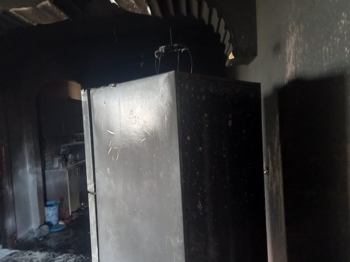 السيطرة على حريق نشب في شقة سكنية