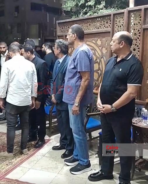 <strong>صور عزاء والد محمد طارق </strong>