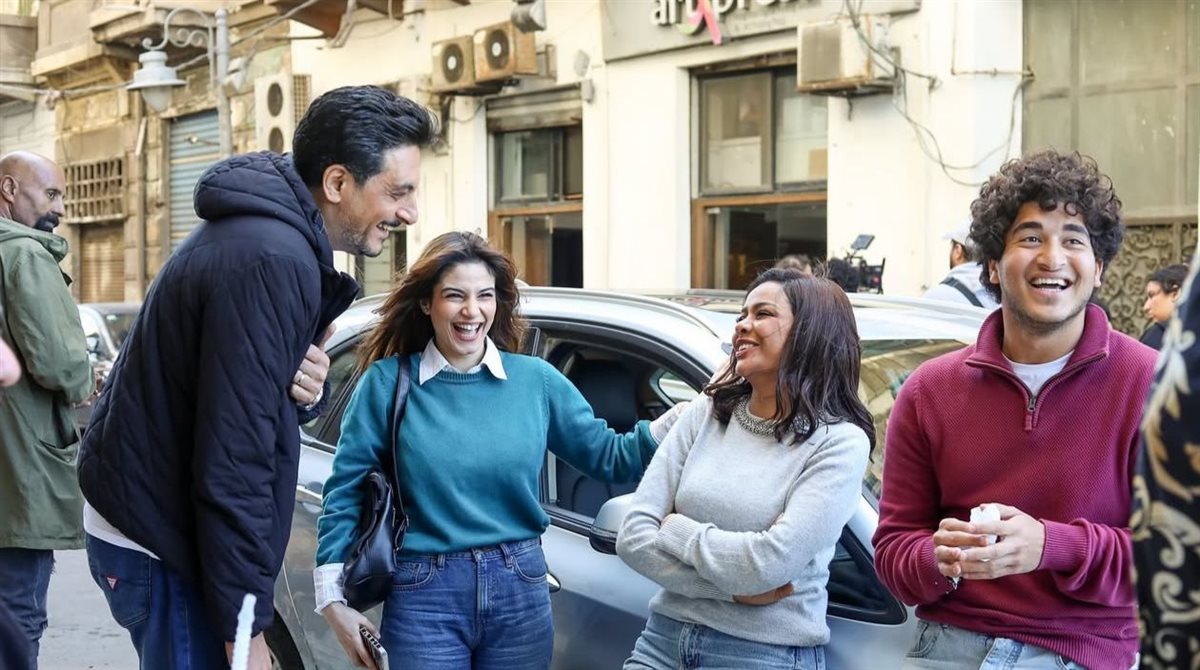 صور جديدة من كواليس مسلسل فات الميعاد