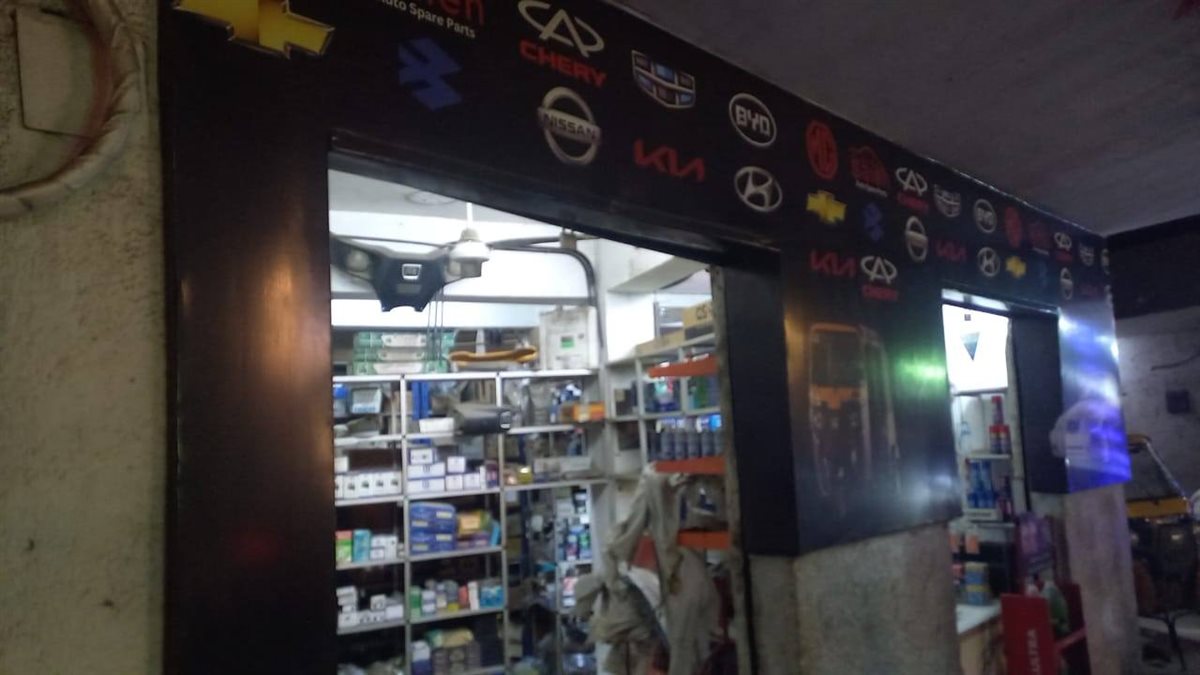 محافظة الجيزة تواصل تطبيق خطة ترشيد استهلاك الكهرباء بعدد من الأحياء