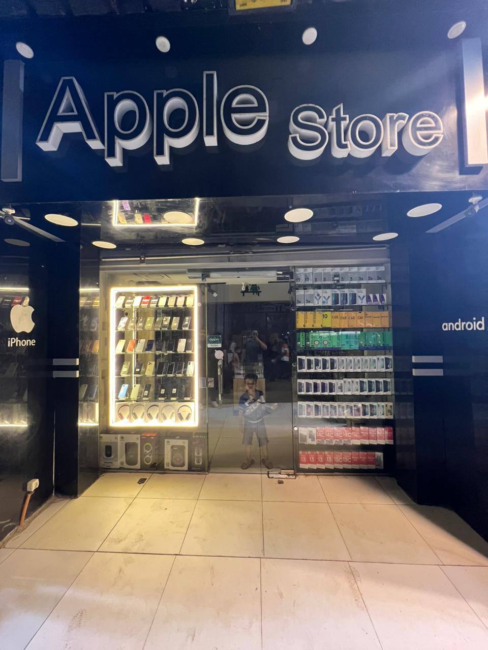 محافظة الجيزة تواصل تطبيق خطة ترشيد استهلاك الكهرباء بعدد من الأحياء