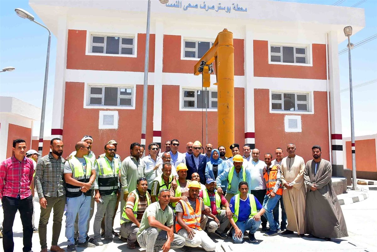 محافظ الأقصر يطلق محطة صرف النمسا