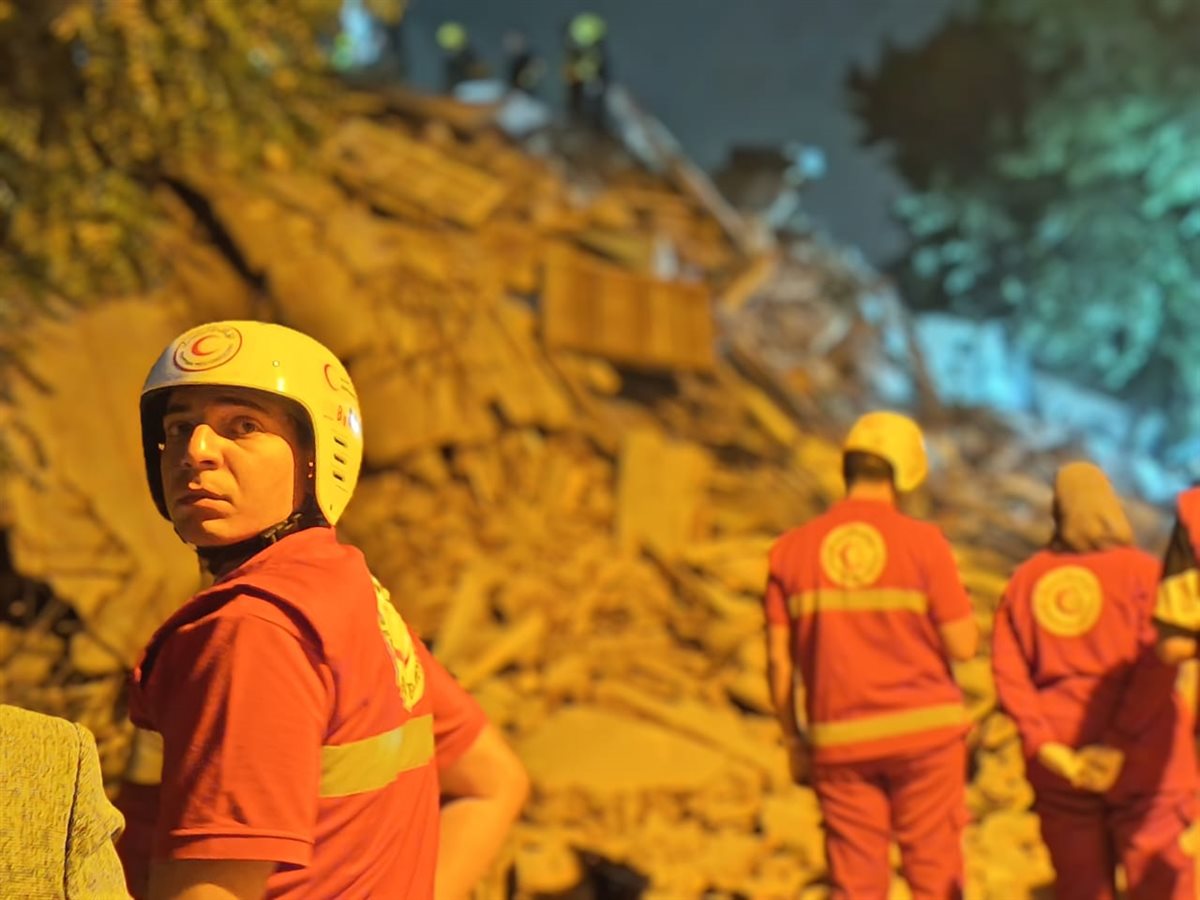 حادث انهيار عقار السيدة زينب 