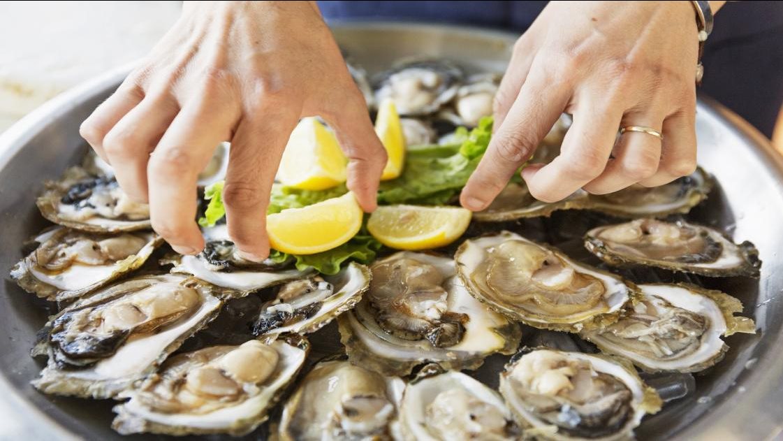 المحار والقشريات البحرية