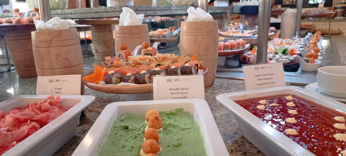 الإحتفال باليوم العالمي للسوشي بالغردقة 