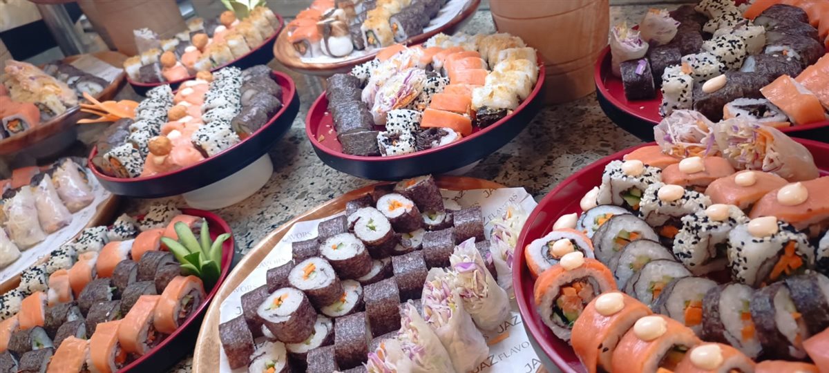 الإحتفال باليوم العالمي للسوشي بالغردقة 