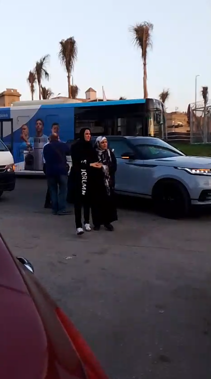 جنازة والدة المخرجة سارة وفيق بمسجد الحمد بالتجمع الخامس