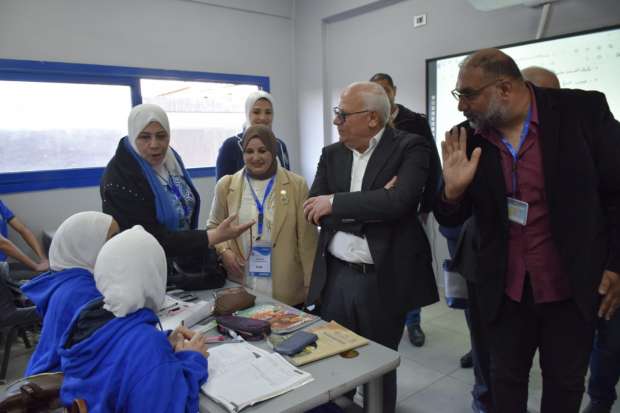 مميزات وعيوب مدارس البترول