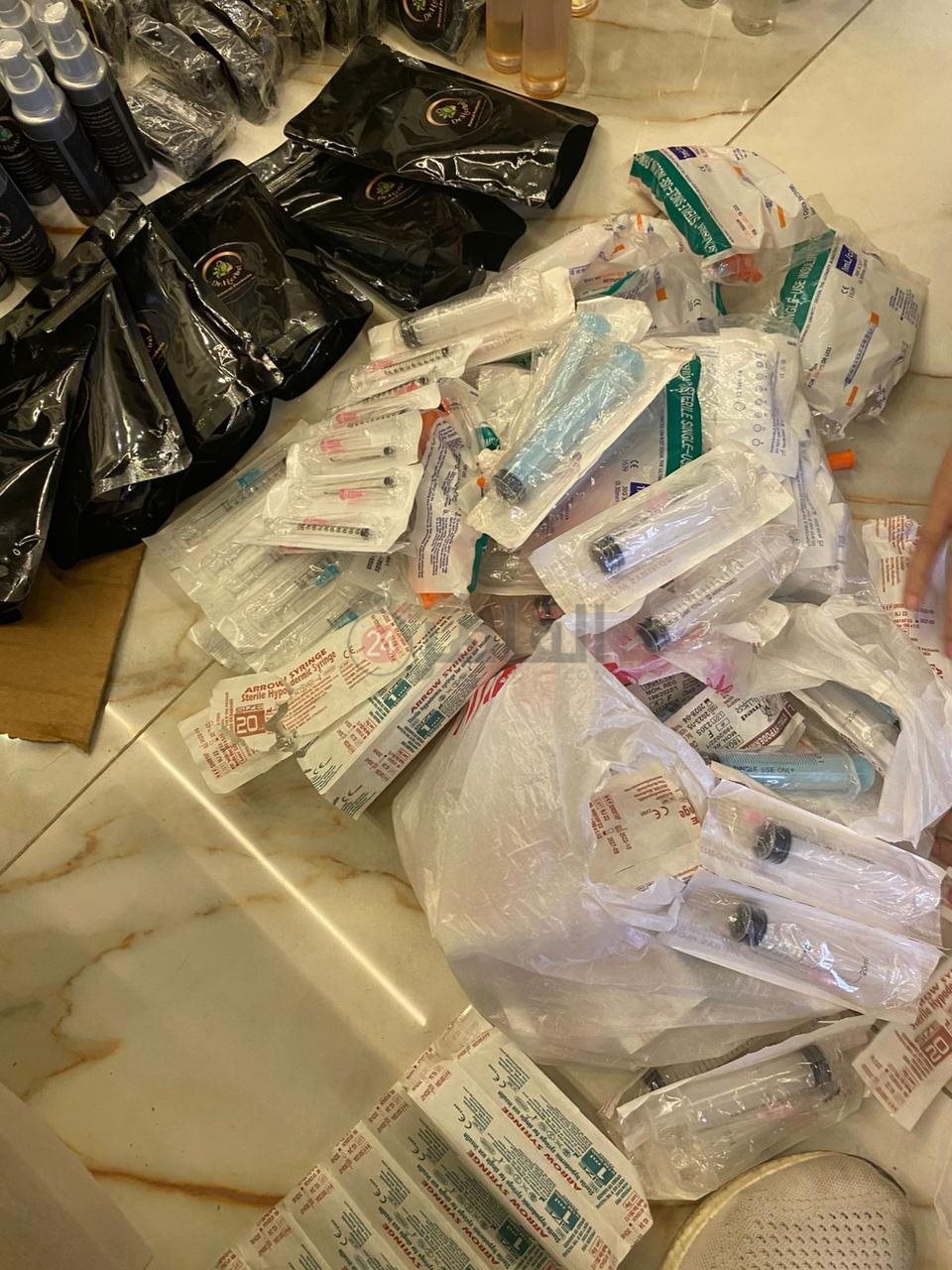 إغلاق مركز تجميل غير مرخص تديره منتحلة صفة طبيب بالإسماعيلية 