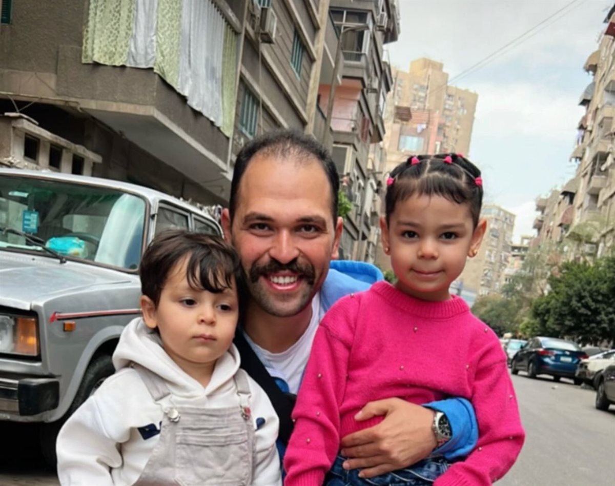 طليق لولا وأولاده