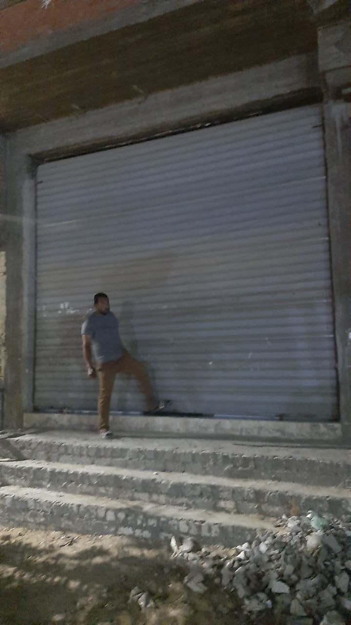 حملات مكثفة لمتابعة غلق المحلات وترشيد استهلاك الكهرباء في مدينة طامية بالفيوم