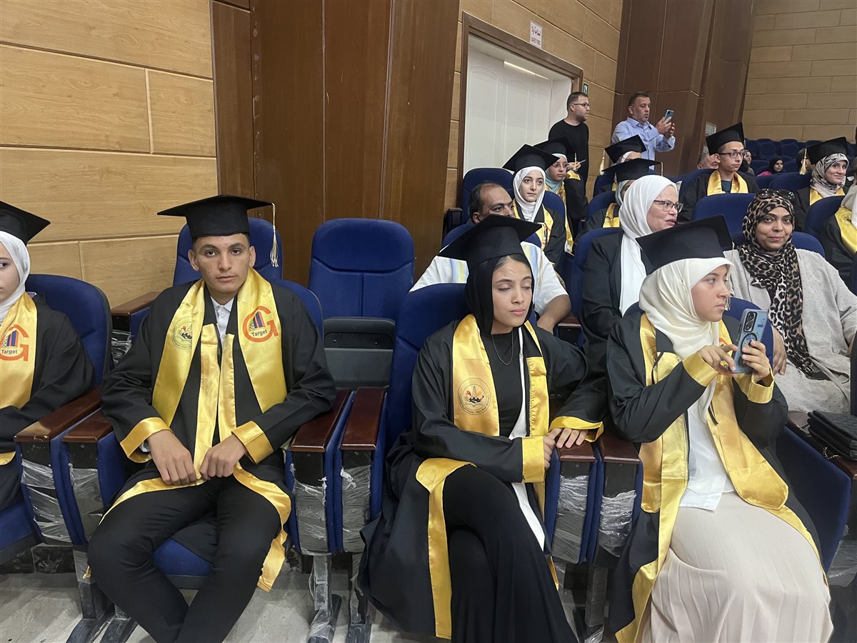 محافظ شمال سيناء سيناء يكرم أوائل الشهادتين الإعدادية والأزهرية