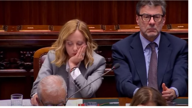 جورجيا مليوني أثناء جلسة البرلمان الإيطالي