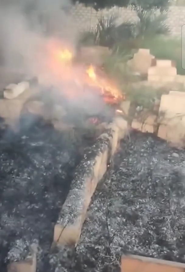 حريق بمقابر مدينة الخارجة