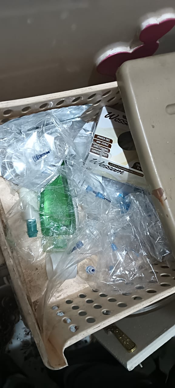 ضبط منتحل صفة طبيب حاصل على الإعدادية يدير مركزا لعلاج الأورام بسوهاج