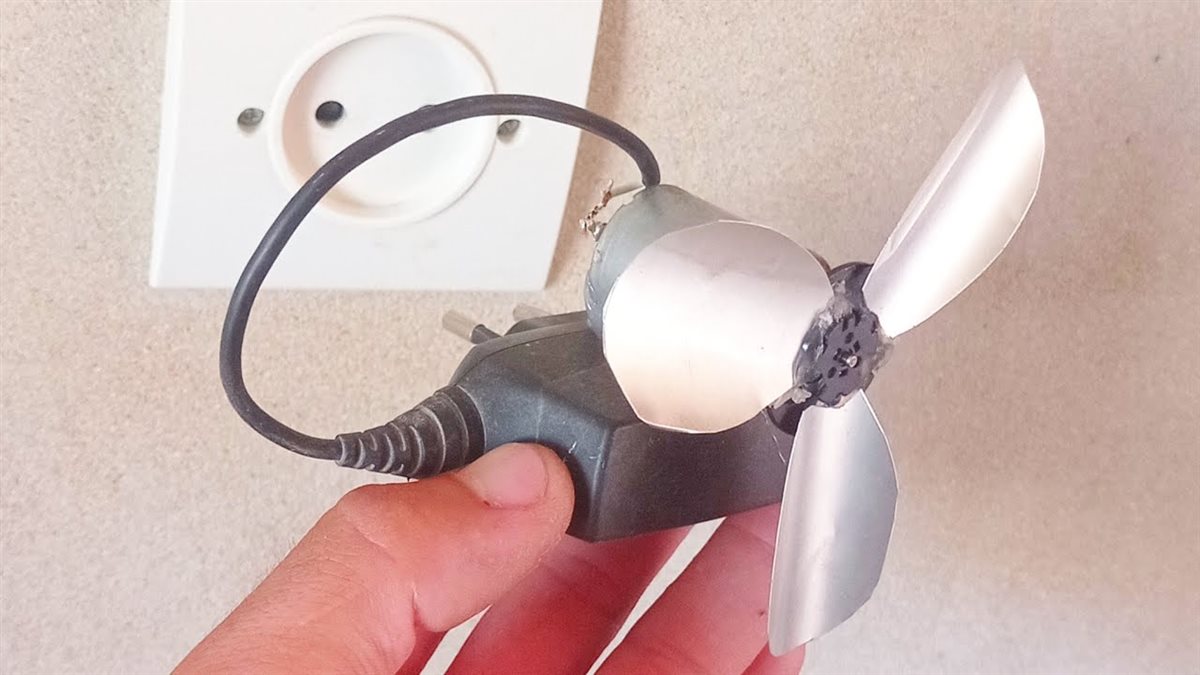 طريقة صنع مروحة من البلاستيك