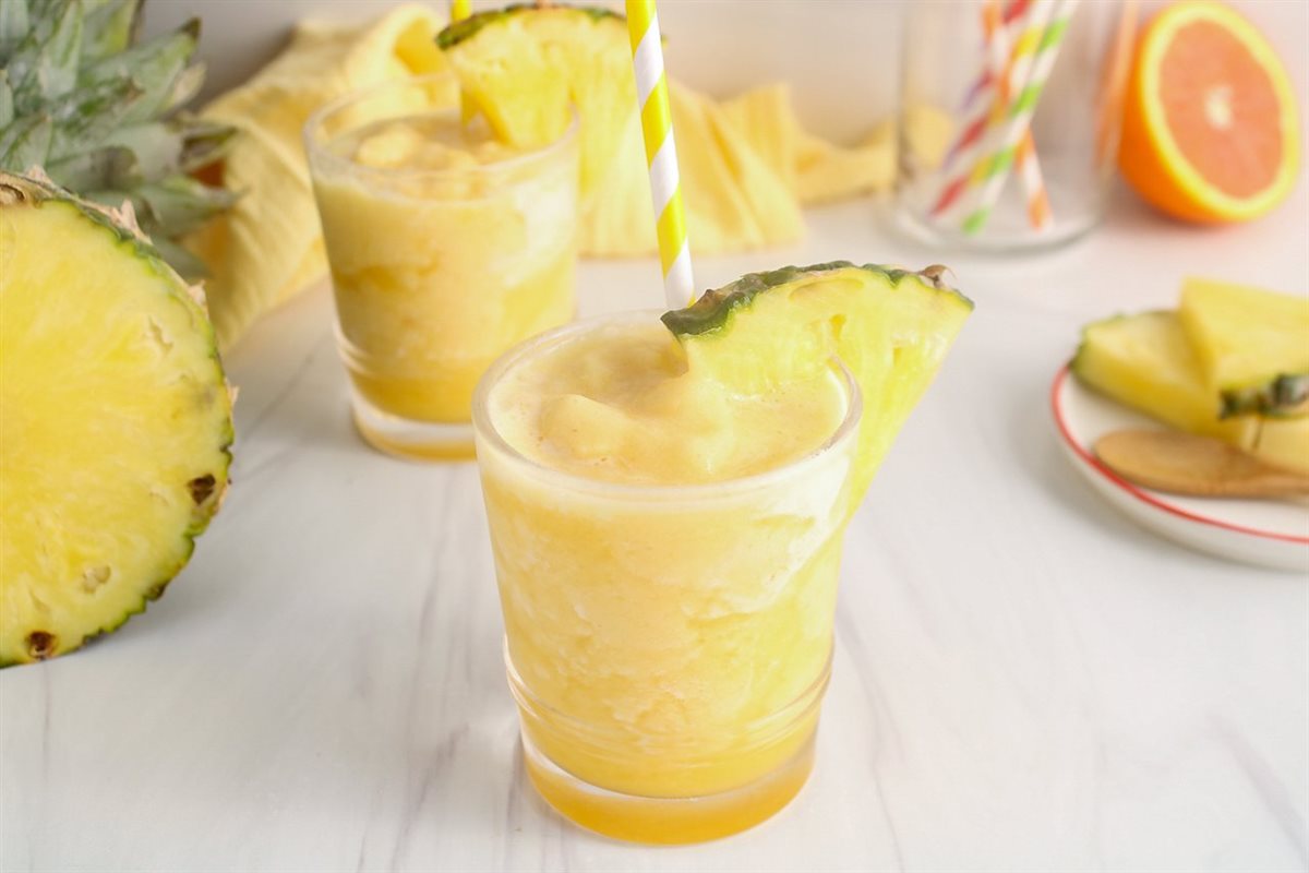 أفضل طريقة لعمل موز بالأناناس بوصفة اخترافية<span style=