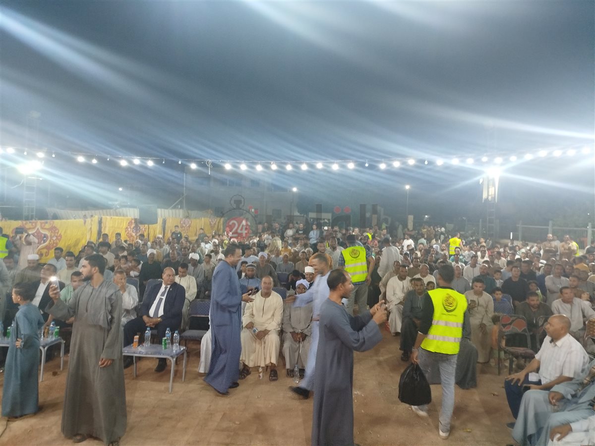 تكريم حفظة القرآن الكريم في قنا