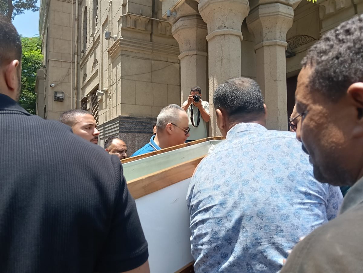 لقطات من جانزة والد الفنان تامر عبد المنعم من مسجد عمرو مكرم