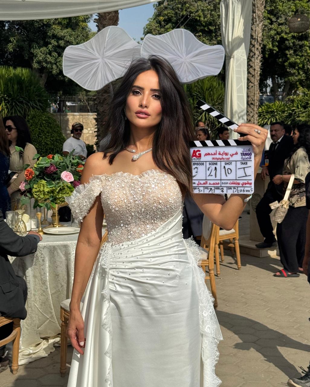 الصور الأولى من كواليس تصوير مسلسل ورد وشيكولاته بطولة محمد فراج وزينة