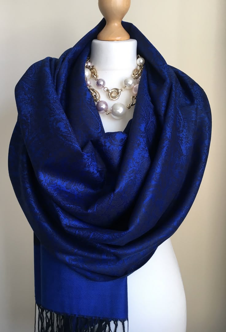 كيفية لف الطرحة الشال