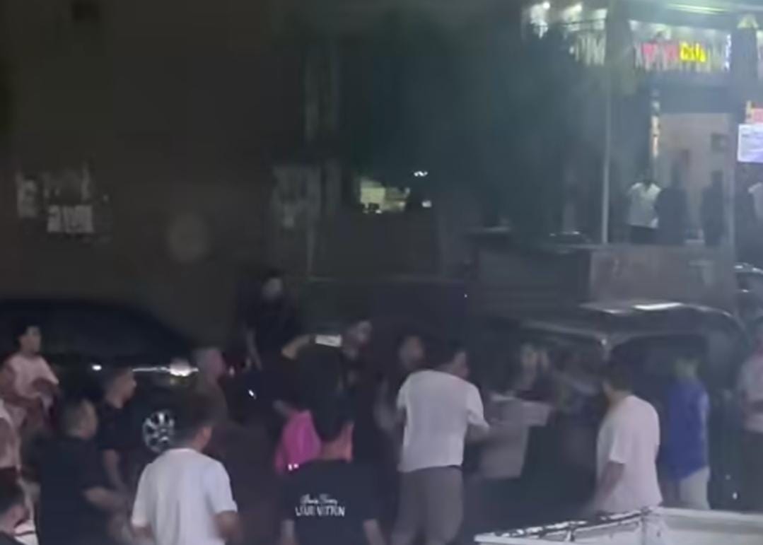 واقعة التعدي على البلوجر أم مكة أمام محلها بالمرج والضحية