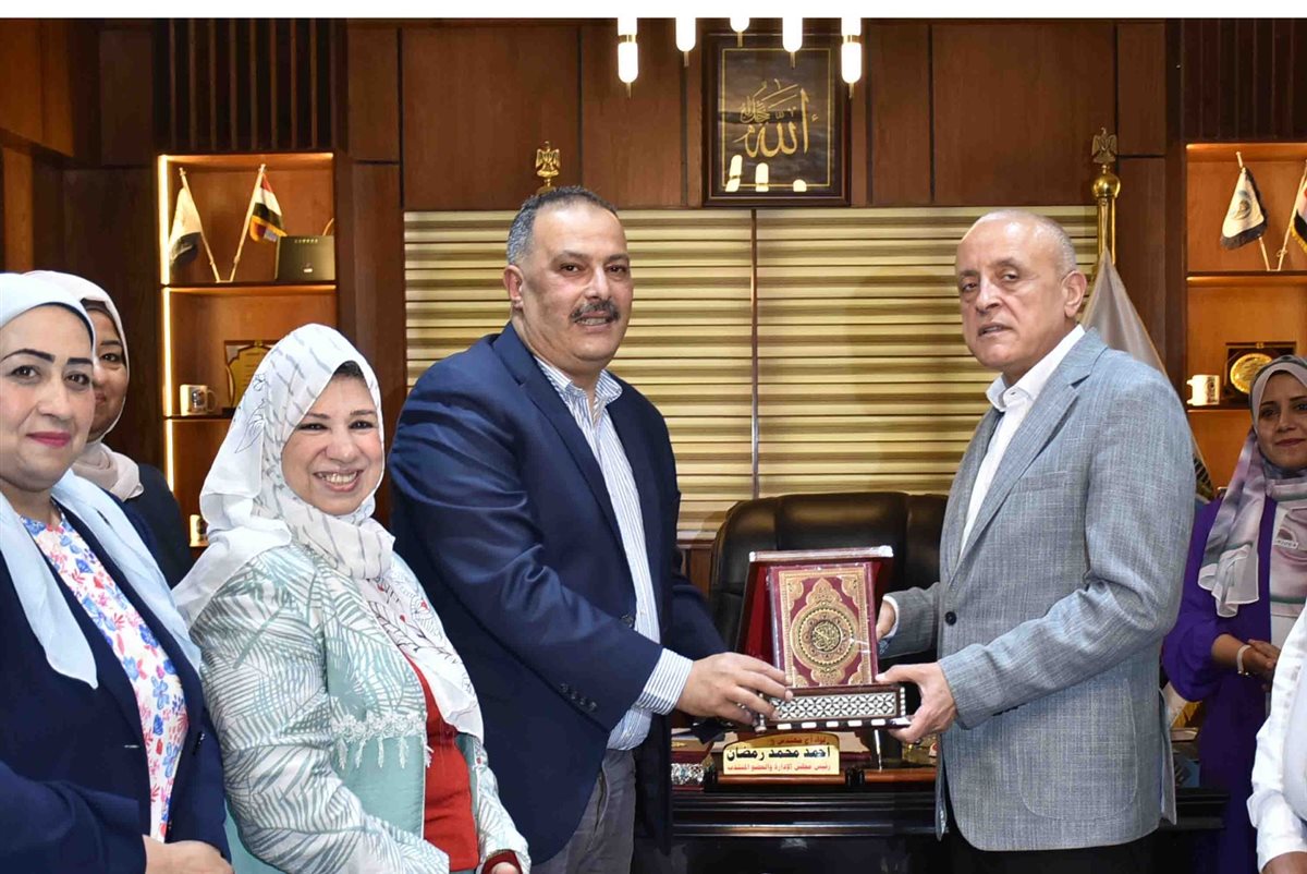 محافظ الأقصر وافتتاحات جديده بشركة مياه الاقصر