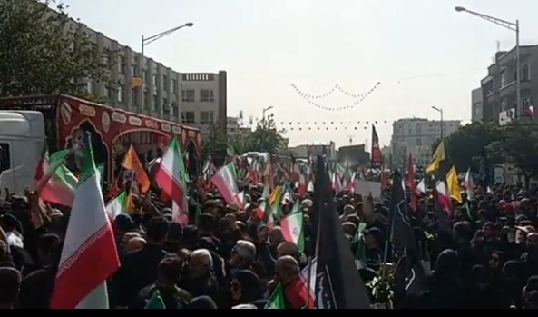 بينهم كبار القادة العسكريين والعلماء النوويين.. إيران تشييع ضحايا الحرب مع إسرائيل